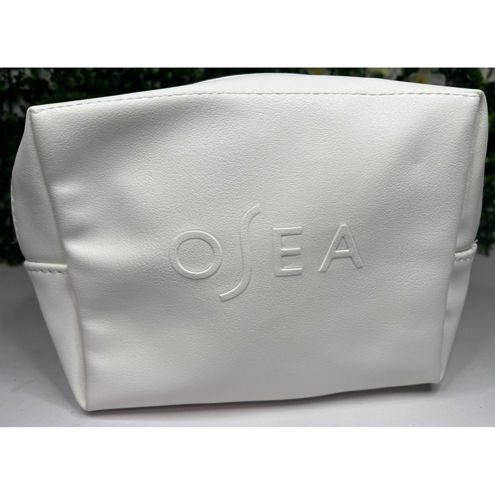 OSEA Insulated White Faux Leather Makeup Cosmetic Toiletry Bag - NEW